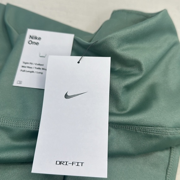Nike Women's Dri-FIT Mid-Rise Tights NWT - Picture 9 of 10